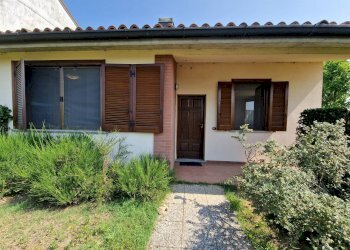 Foto 1 - Office Via Mazzini
 
100, Linarolo - photo 1