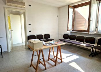 Foto 4 - Office Via Mazzini
 
100, Linarolo - photo 4