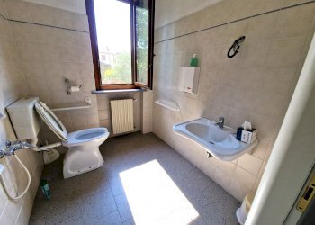 Foto 11 - Office Via Mazzini
 
100, Linarolo - photo 11