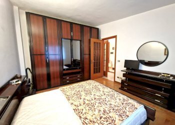 Foto 14 - Locale Commerciale Via 1 Maggio
 
15, Filighera - foto 14