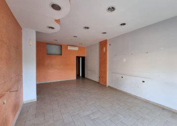 camera - Locale Commerciale Brigata Avellino, Avellino - foto 3