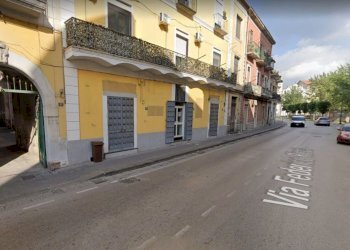 ingresso - Locale Commerciale FEDERICO RICCO, Nocera Inferiore - foto 1