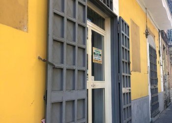 ingresso - Locale Commerciale FEDERICO RICCO, Nocera Inferiore - foto 2