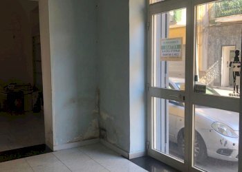 ingresso - Locale Commerciale FEDERICO RICCO, Nocera Inferiore - foto 9