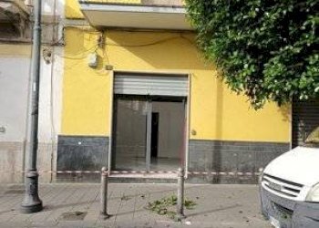 Foto 2 - Locale Commerciale via Raffaele Libroia
14, Nocera Inferiore - foto 1