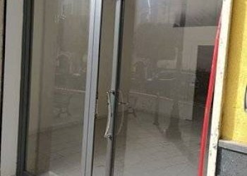 Foto 3 - Locale Commerciale via Raffaele Libroia
14, Nocera Inferiore - foto 2