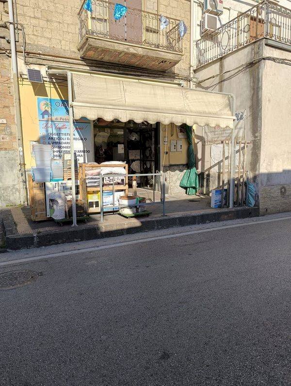 Foto 1 - Locale Commerciale VIA SANT'ANNA
 
4, Nocera Inferiore - foto 1