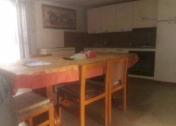 Foto 3 - Locale Commerciale VIA AMENDOLA
 
137, Pagani - foto 3