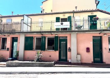 Foto 2 - Villa a Schiera Padova
 
3F, Savona - foto 2