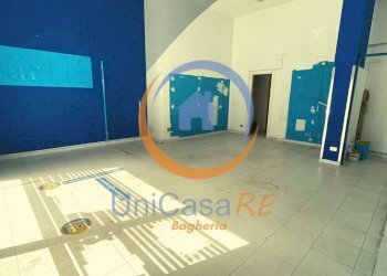 Foto 3 - Commercial Premises Via del Cavaliere
 
87, Bagheria - photo 3