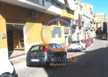 Foto 12 - Locale Commerciale Via Roma
 
63, Casteldaccia - foto 12