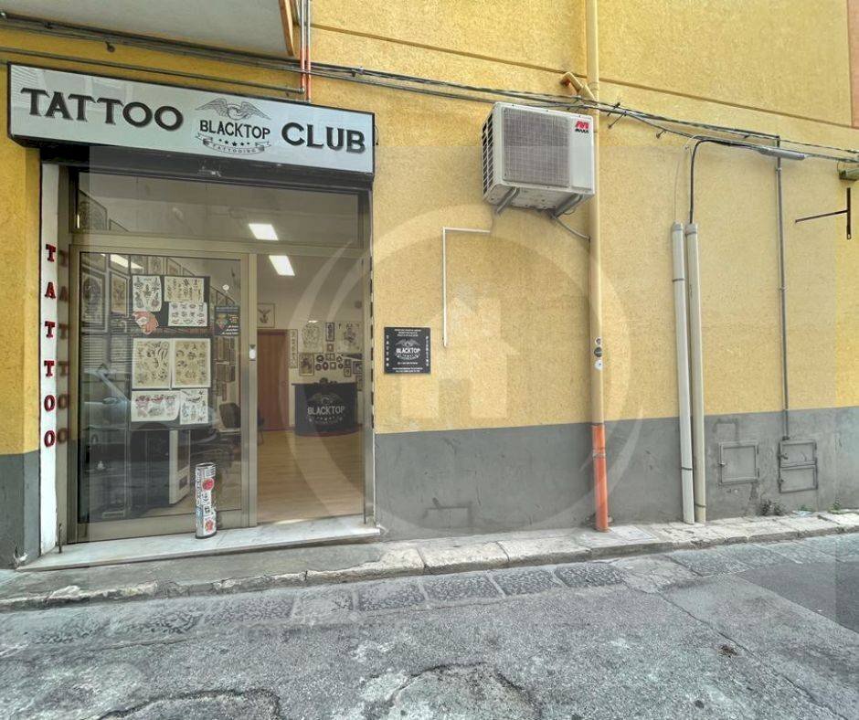 Foto 1 - Locale Commerciale Via Mangiacomo
 
8, Bagheria - foto 1