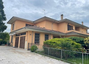 Foto 1 - Appartamento Via levata
 
1, Curtatone - foto 1