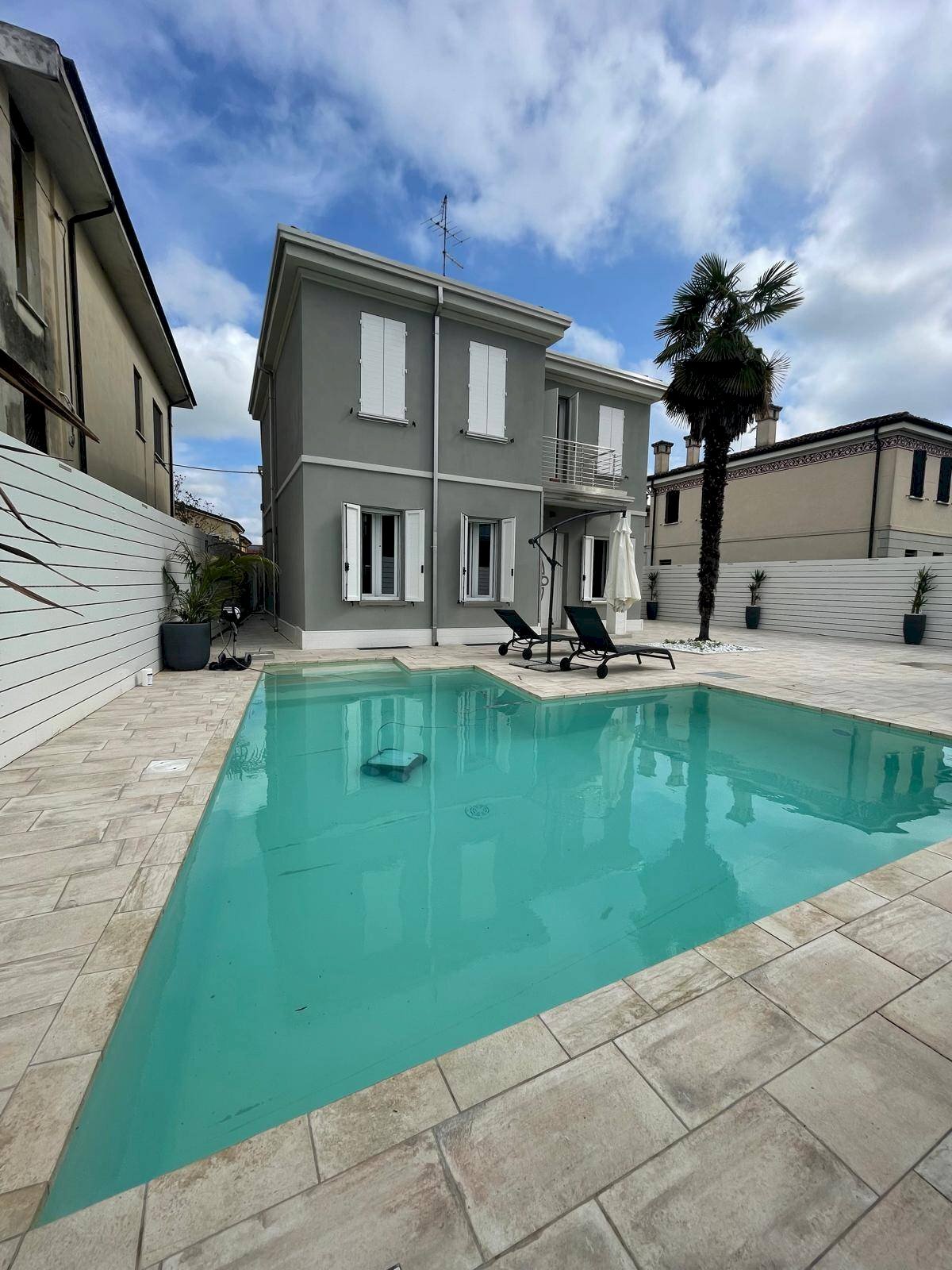 Foto 1 - Casa indipendente cremona
 
1, Mantova - foto 1