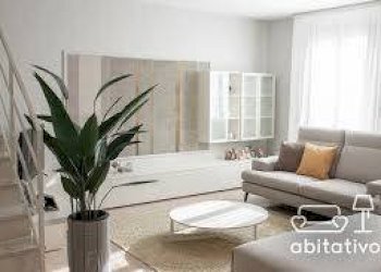 Foto 1 - Trilocale via Gombricch
 
1, Mantova - foto 1