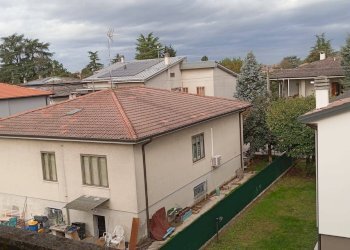 Foto 1 - Stabile - Palazzo VIA CHIESA
 
4, Curtatone - foto 1