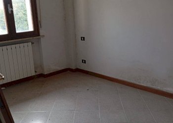 Foto 6 - Stabile - Palazzo VIA CHIESA
 
4, Curtatone - foto 6