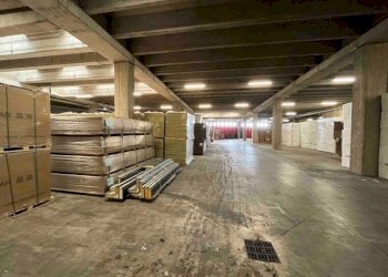 Foto 4 - Magazzino Via Cristoforo Colombo
 
1, Mantova - foto 3