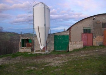 facciata - Locale Commerciale Provinciale 150, Carpineto Sinello - foto 2