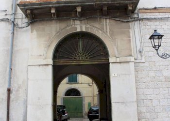 vista - Casa semi indipendente Cairoli
 
2-6, Montenero di Bisaccia - foto 4