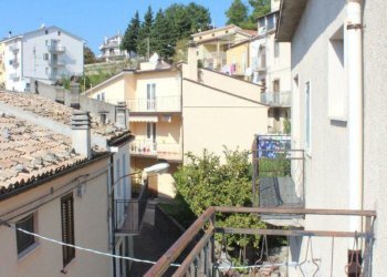 terrazzo - Casa indipendente San Antonio Abate
 
1, Tufillo - foto 9