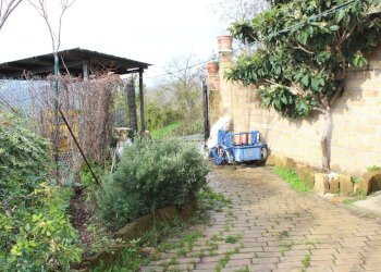 giardino - Villa Rione San Vito
 
3, Tufillo - foto 26