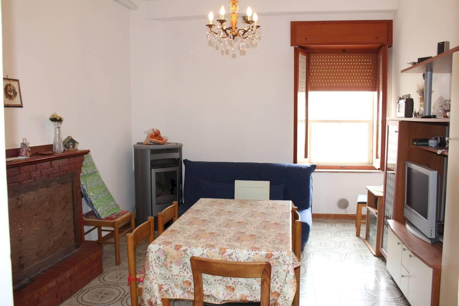 soggiorno - Four-room apartment Roma, Palmoli - photo 2