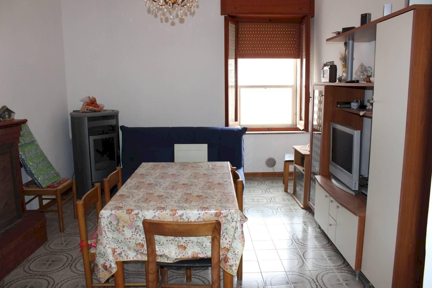 soggiorno - Four-room apartment Roma, Palmoli - photo 3