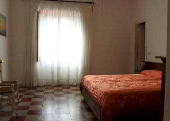 camera da letto - Casa indipendente Regina Margherita
 
52, Montenero di Bisaccia - foto 15