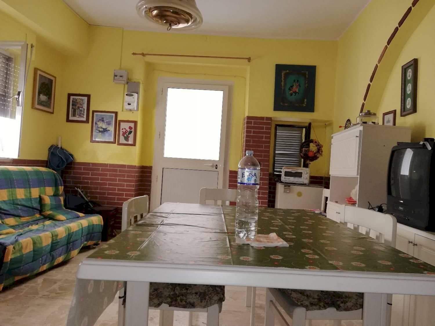 soggiorno - Casa indipendente Gerone
 
1, Cupello - foto 2