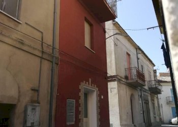 vista - Casa indipendente Gerone
 
1, Cupello - foto 1