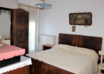 camera matrimoniale - Casa indipendente Via Vittorio Veneto
 
81, Palmoli - foto 10