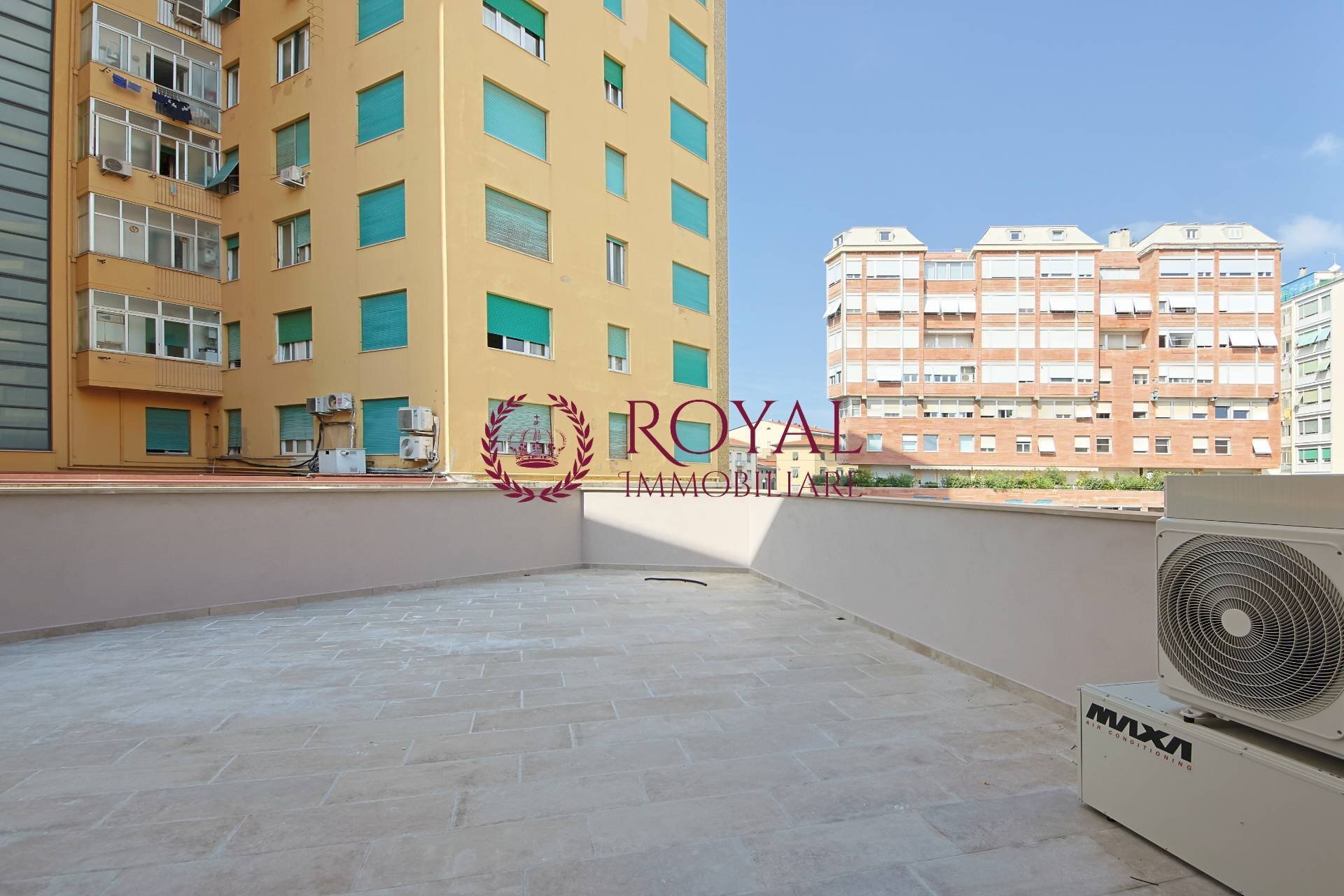 Foto 2 - Three-room apartment Piazza Attias, Livorno - photo 2