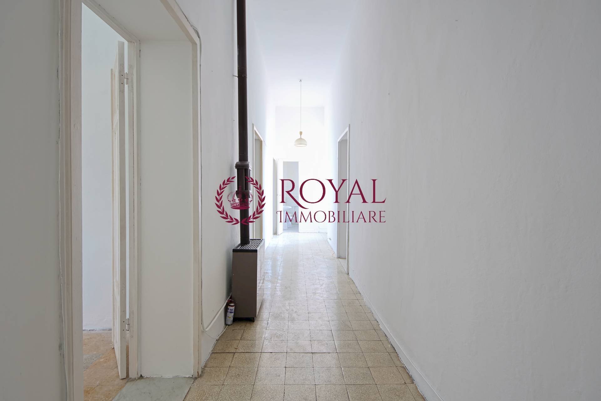 Foto 2 - Three-room apartment Piazza Dei Legnami, Livorno - photo 2