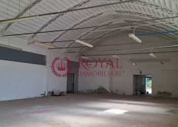 Foto 4 - Commercial Premises CORSO ITALIA, Collesalvetti - photo 4