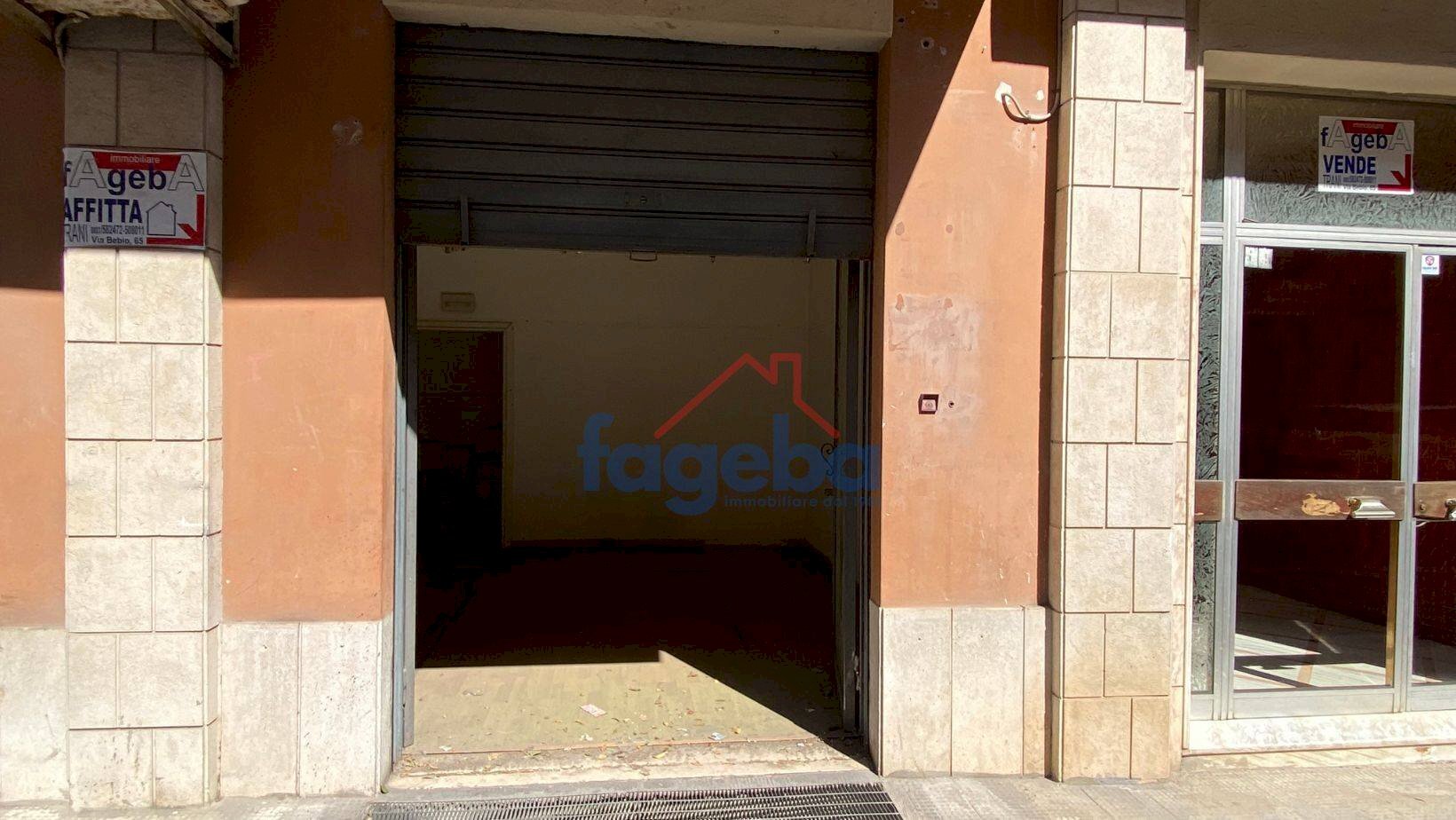 Foto 2 - Locale Commerciale CORSO IMBRIANI
 
92, Trani - foto 2