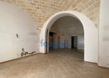 Foto 9 - Locale Commerciale CORSO CAVOUR
 
110, Trani - foto 8