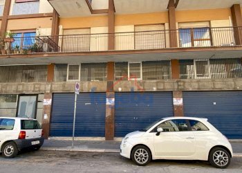 Foto 1 - Locale Commerciale VIA DE ROBERTIS
 
76-78/80, Trani - foto 1