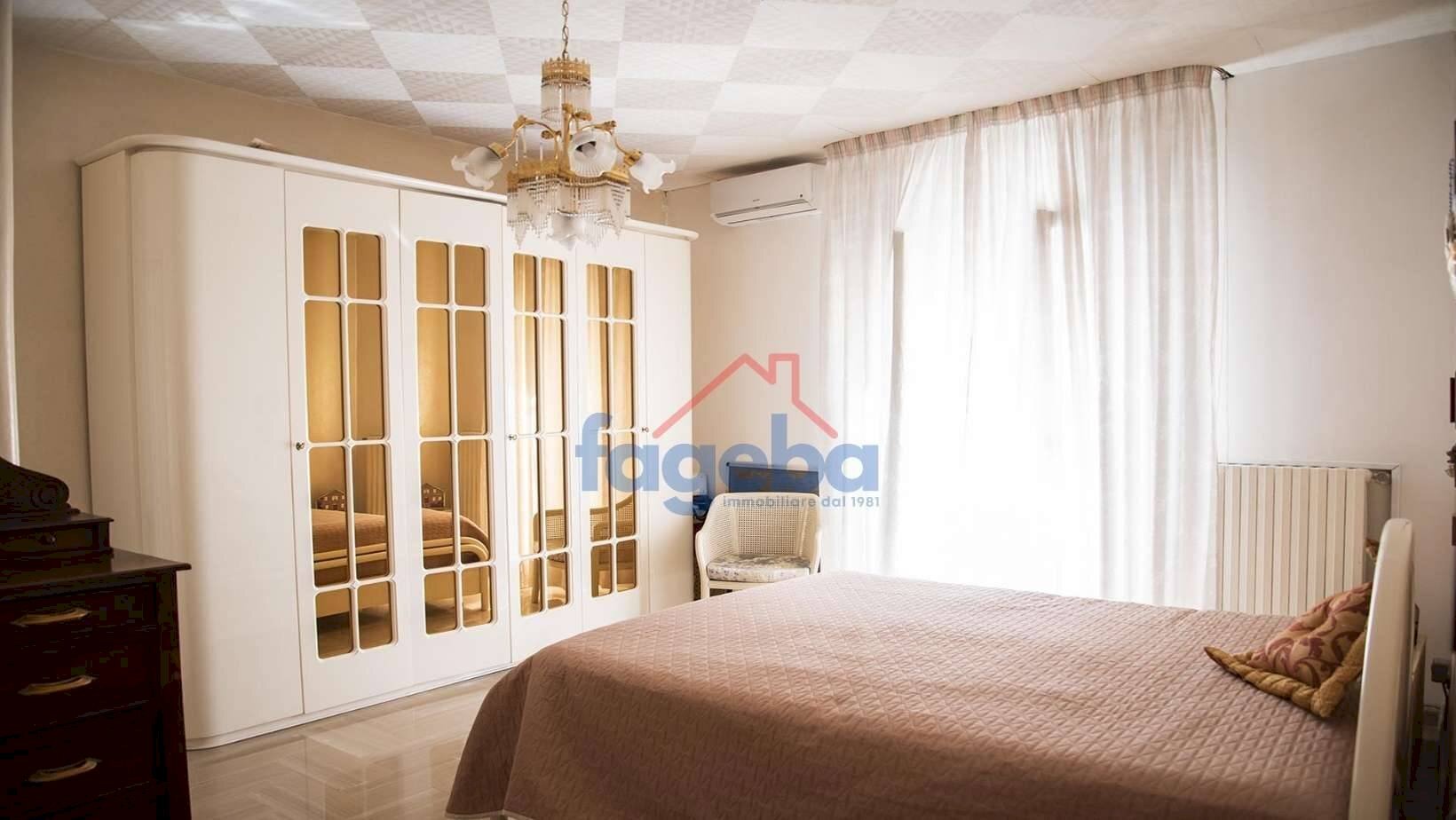 Foto 3 - Three-room apartment VIA GORIZIA
 
22, Trani - photo 3