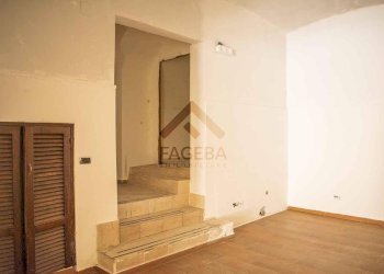 Foto 9 - Locale Commerciale VIA MARIO PAGANO
 
207, Trani - foto 9