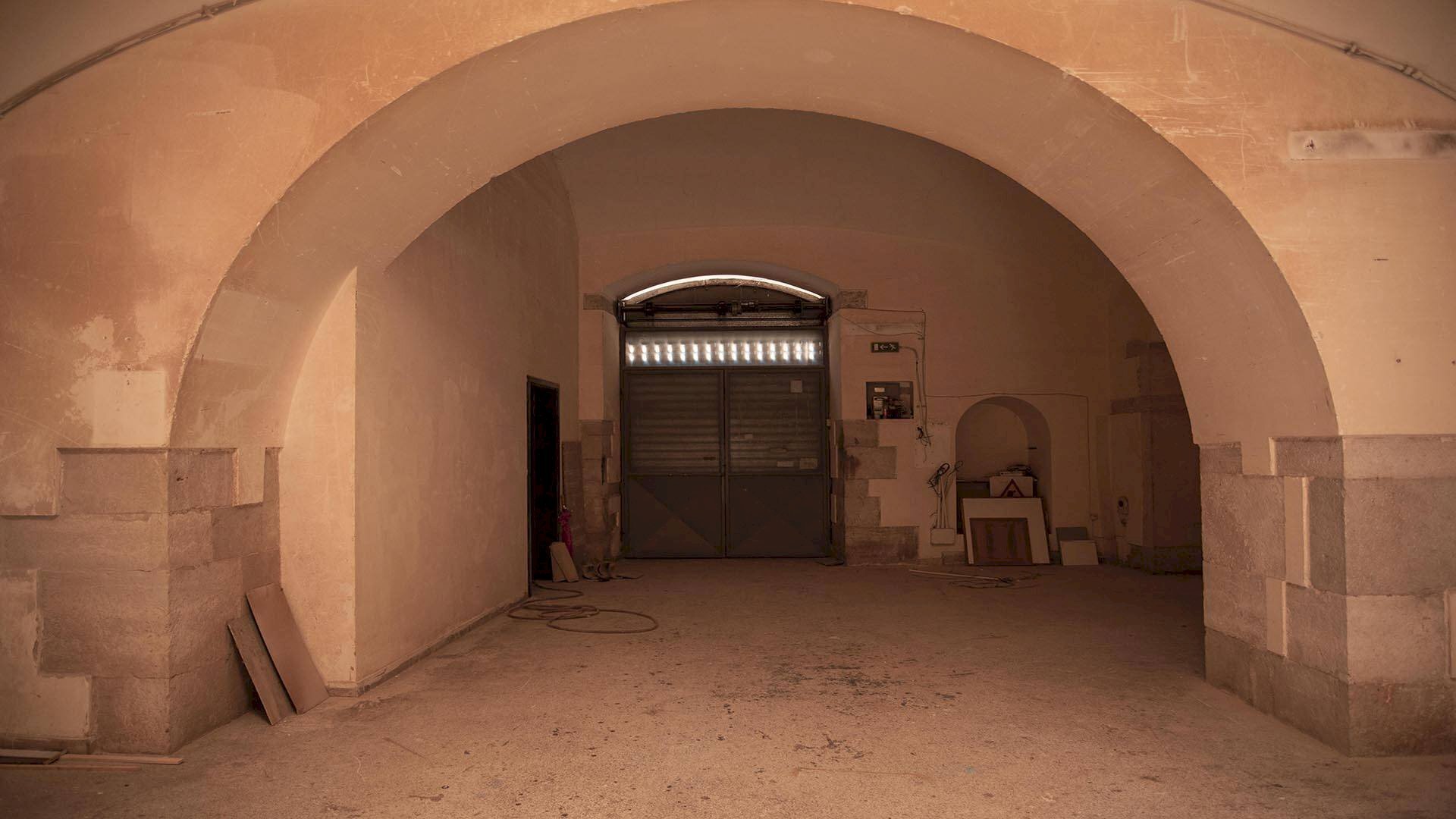 Foto 4 - Commercial Premises VIA UMBERTO
11, Trani - photo 3