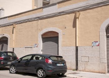 Foto 30 - Locale Commerciale VIA UMBERTO
 
11, Trani - foto 29