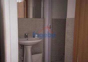 Foto 10 - Locale Commerciale VIA MARGHERITA DI BORGOGNA
 
53, Trani - foto 9