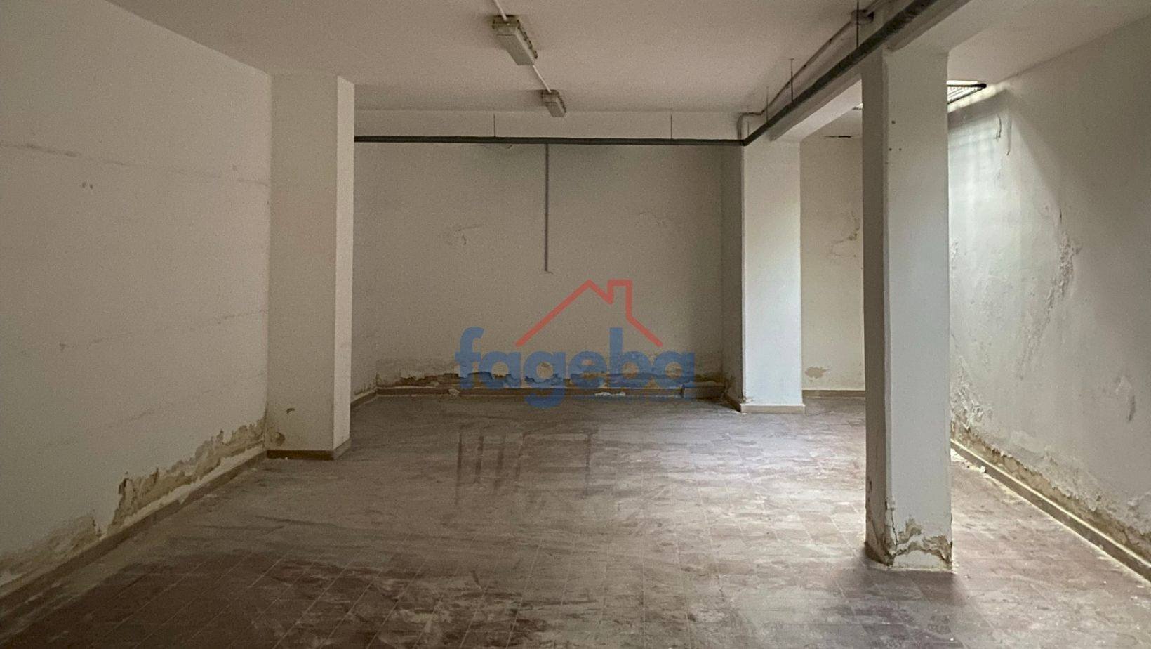 Foto 2 - Warehouse PIAZZA ALBANESE
1, Trani - photo 2