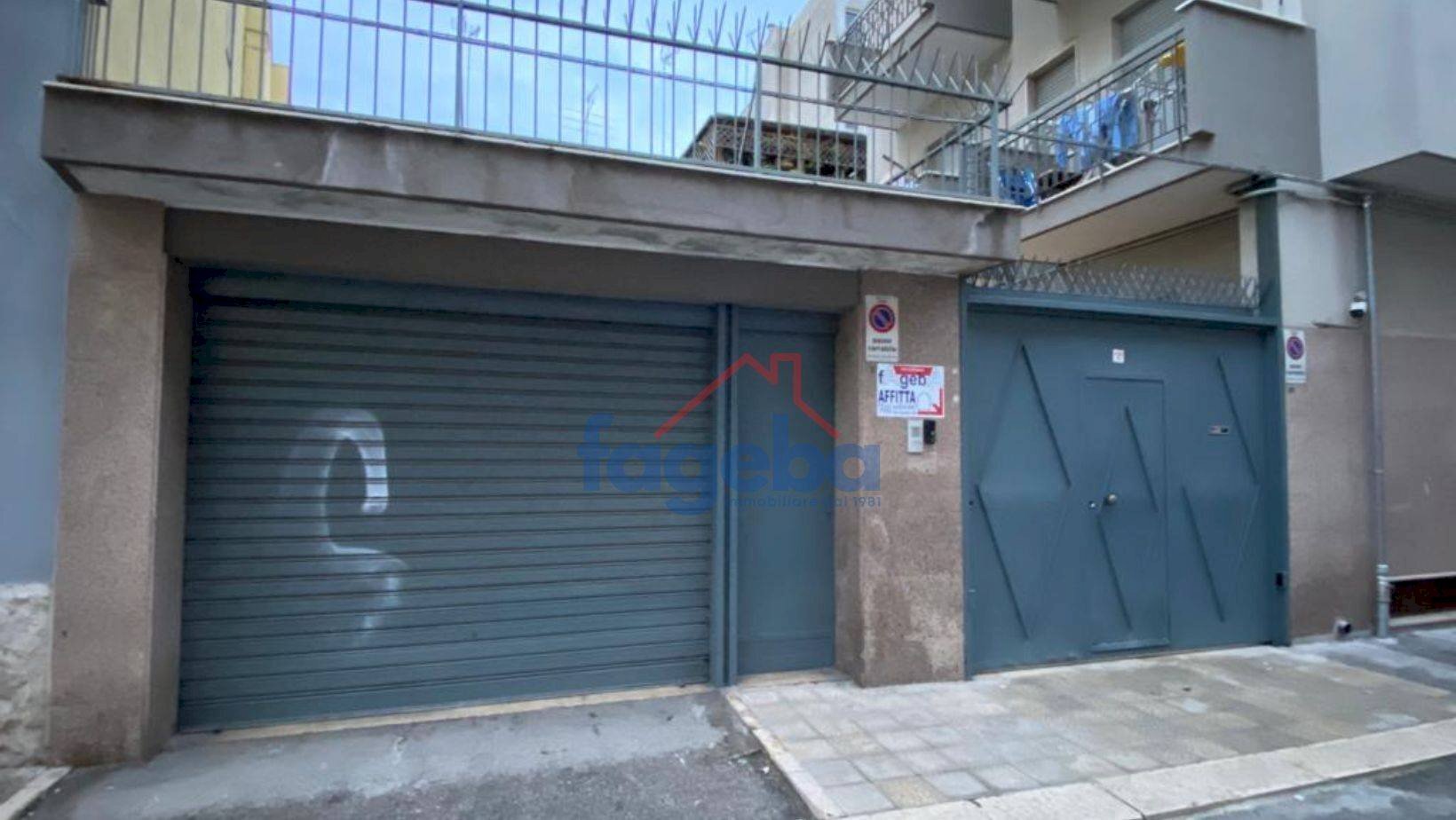 Foto 1 - Shed VIA STENDARDI
 
35, Trani - photo 1