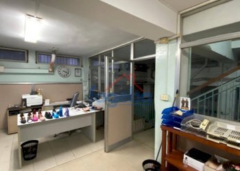 Foto 2 - Capannone VIA STENDARDI
 
35, Trani - foto 2