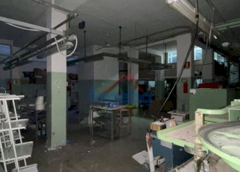 Foto 3 - Capannone VIA STENDARDI
 
35, Trani - foto 3