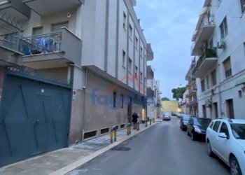 Foto 15 - Capannone VIA STENDARDI
 
35, Trani - foto 15