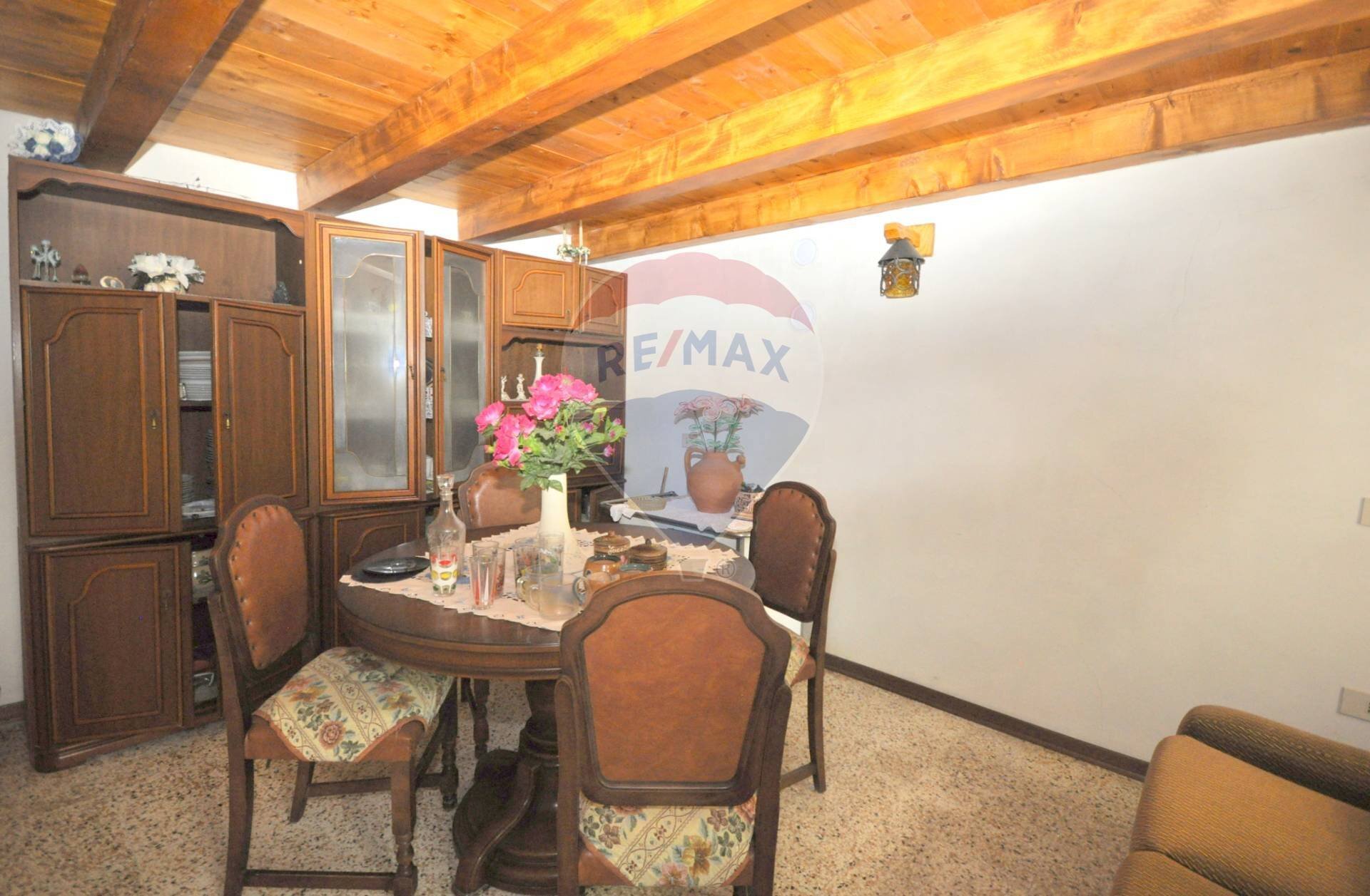 Sala da pranzo - Casa indipendente VIA DAMIANO CHIESA
 
SNC, Asiago - foto 3