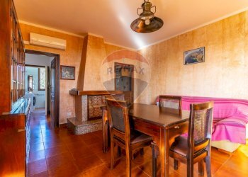 Sala da pranzo - Quadrilocale Stintino - foto 3